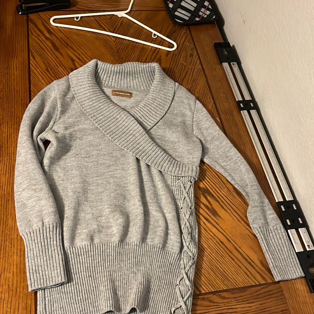 Grey woman’s sweater